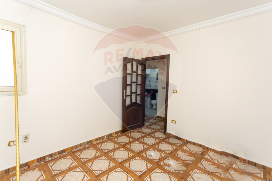 Apartment for sale, 160 m, Al Mandara (second building from the sea)