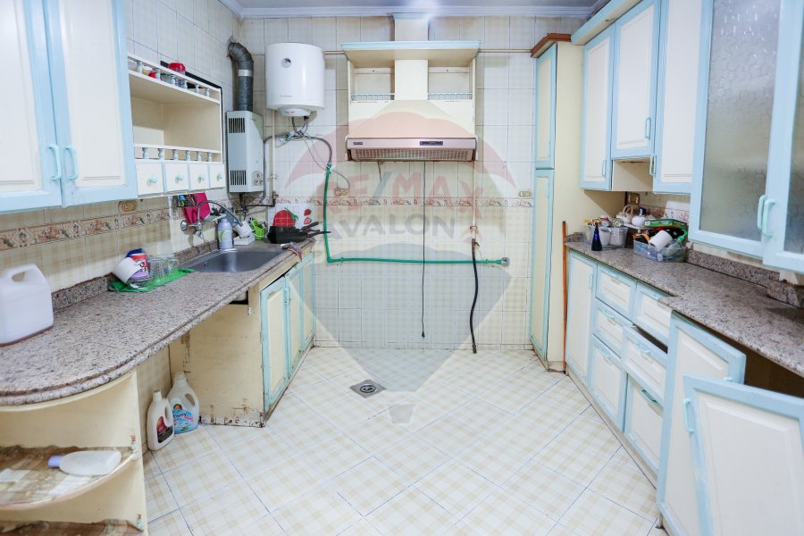 Apartment for Sale 265 m smouha (Bahaa aldin algatowry St.)