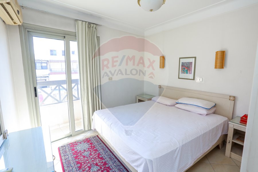 Luxury villa for sale 370 m King Mariout (steps from Borg El Arab International Airport)