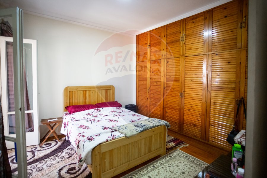 Apartment for sale 200 m Gleem (Near the Jewelry Palace)