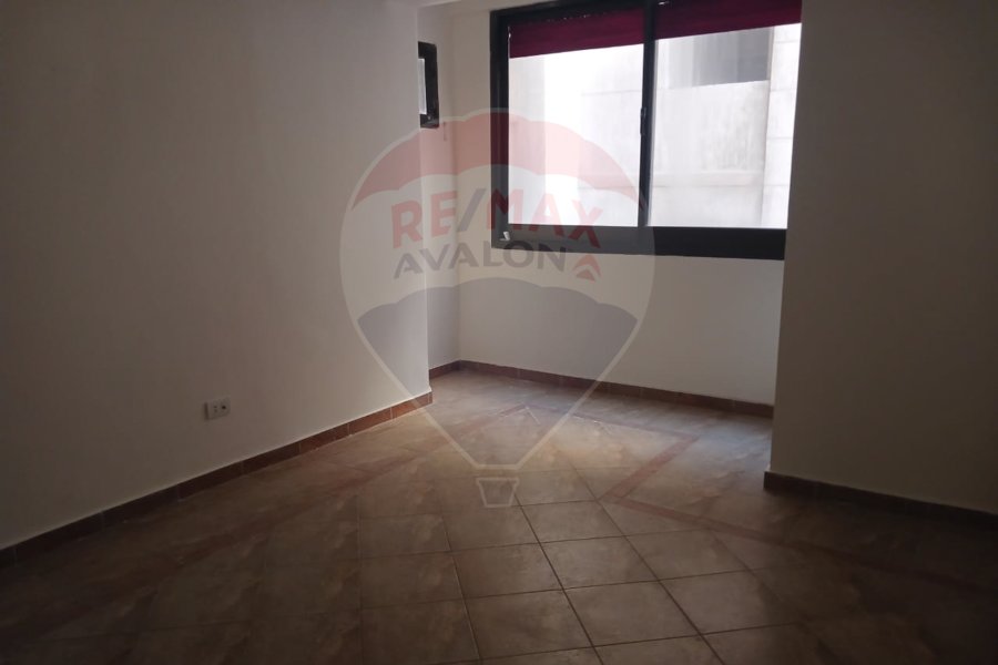 Apartment for rent 150 m San Stefano (El-Gaish Rd)