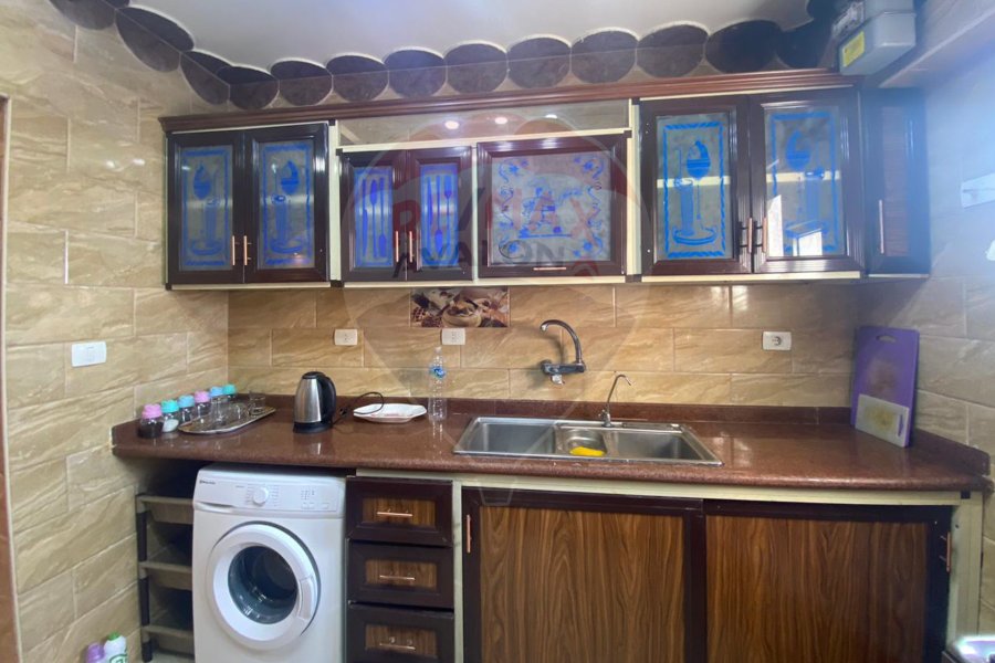 Furnished apartment for rent 200 m Kafr Abdo (steps from Allenby Park)