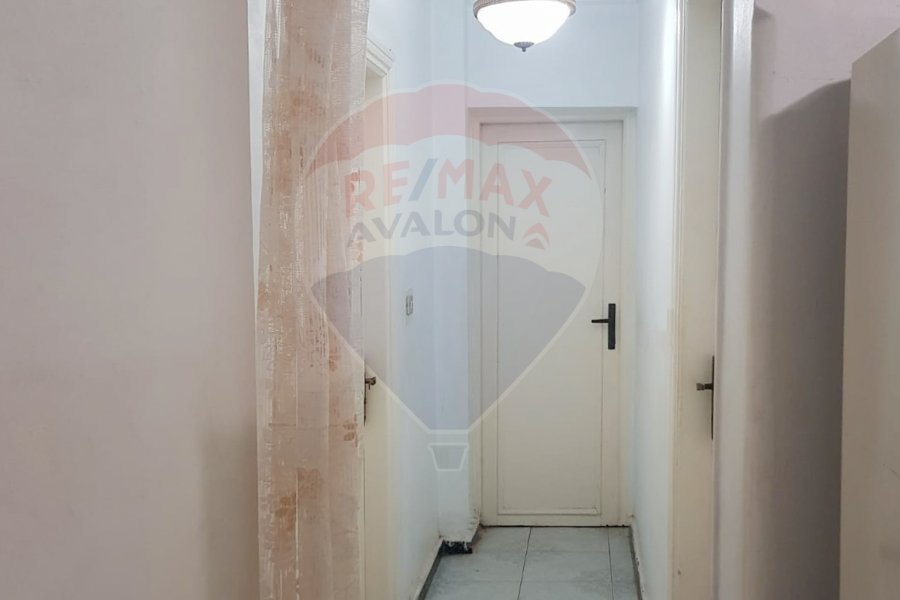 Furnished apartment for rent 105 m Sporting (directly on the tram)
