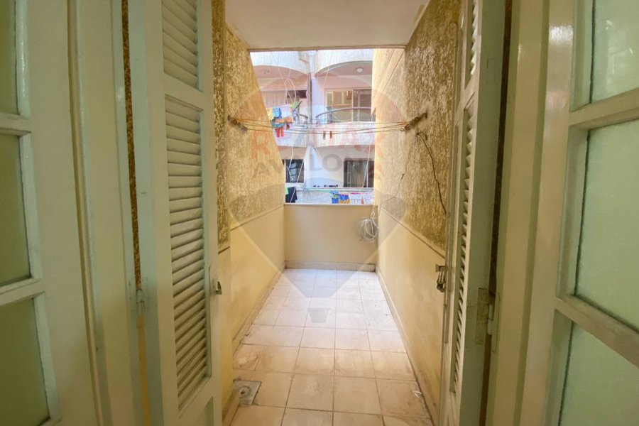 Apartment for sale 165 m Gleem (Ahmed Fathy st.) - 4,000,000 EGP