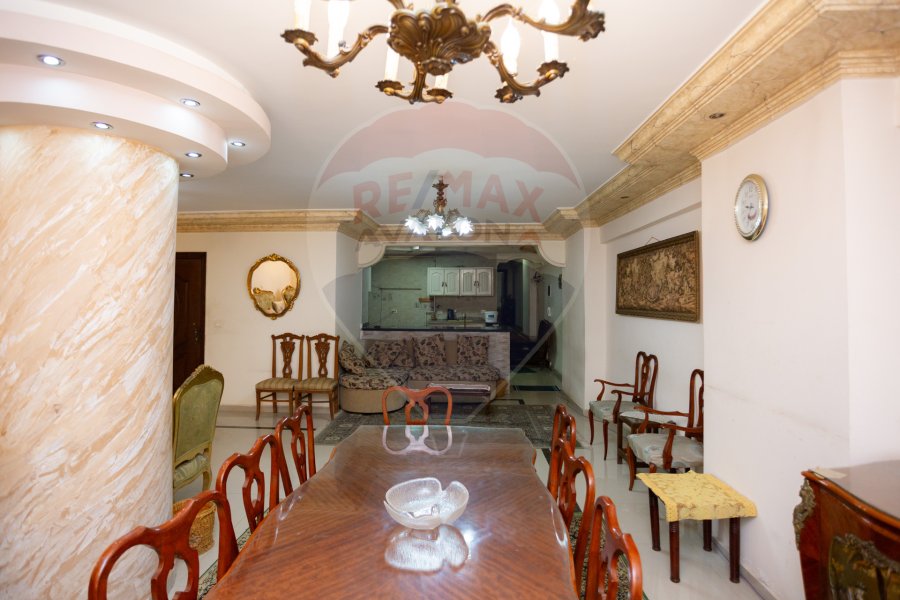 Apartment for sale 200 m Louran (2nd no. from Abu Qir St.)