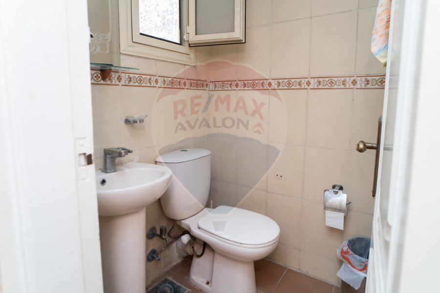 Apartment For Sale 170 m ElSaraya(Steps from the sea