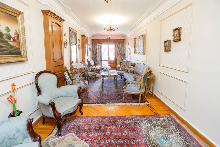 Apartment for sale 265 m Smouha ( Steps from Smouha Club )