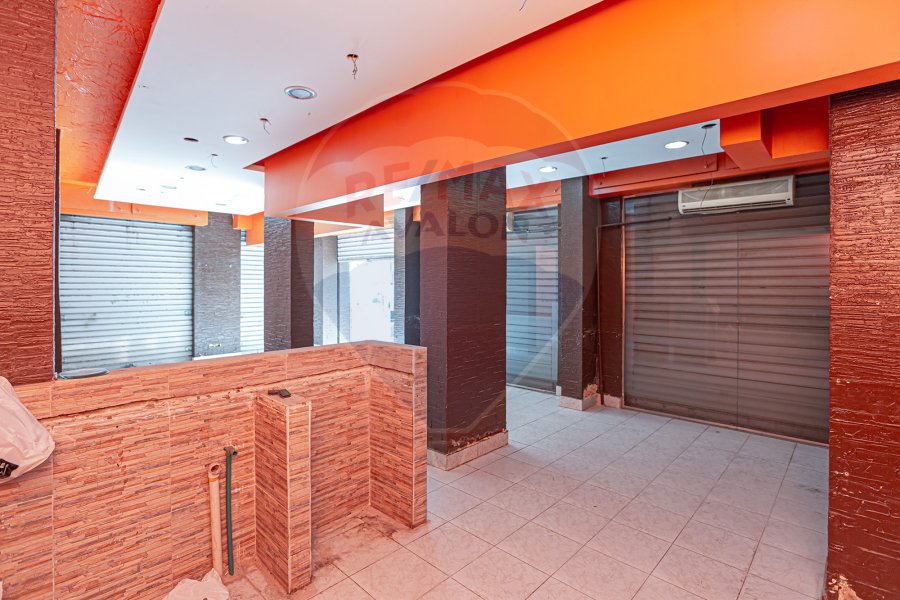 Commercial shop for sale 180 m Tharwat (Abdel Salam Aref St.)