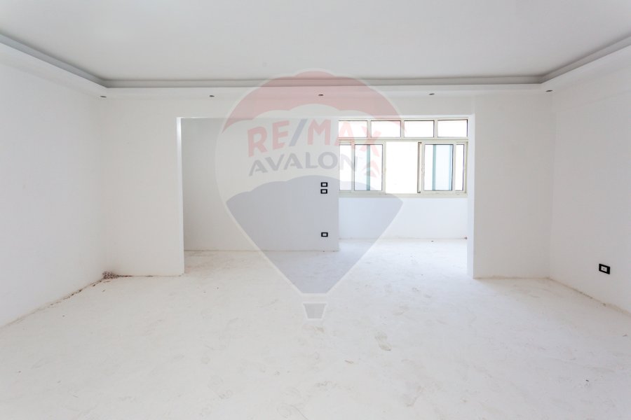 Apartment for sale 150 m Roushdy (Branched from Abdul Hamid Al-Abadi st)