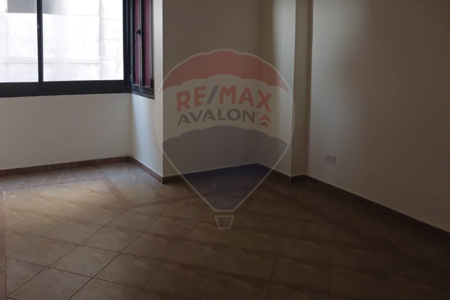 Apartment for rent 150 m San Stefano (El-Gaish Rd)