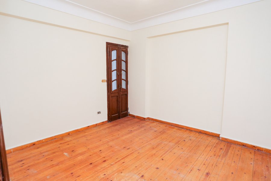 Apartment For Sale 300 m Smouha ( Alkhamsin St. )