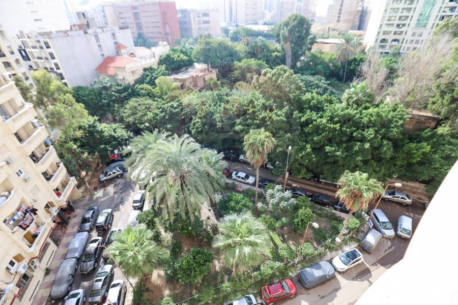 Apartment For Sale 270 m smouha (Villas area)
