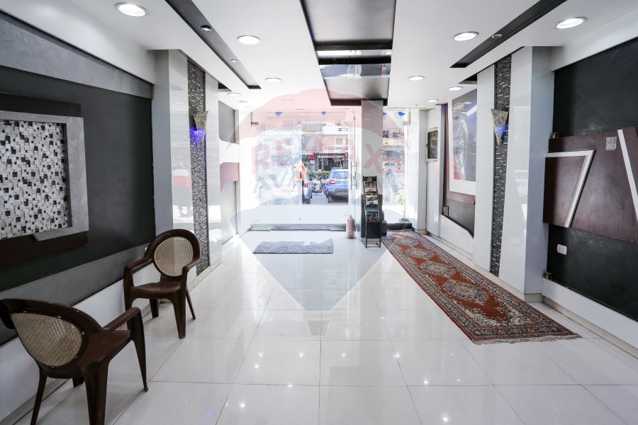 Commercial shop + Mezzanine for rent 285 m Smouha (Miami ( 45th Street)