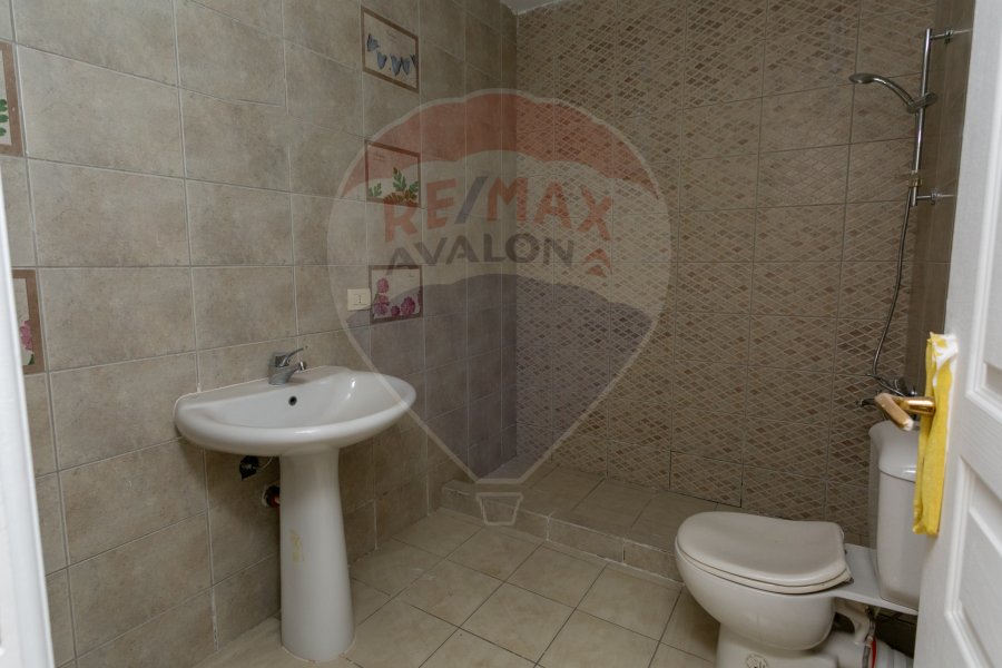 Apartment for sale, 248 m, Smouha (Fawzy Moaz Street, Lotus Tower)