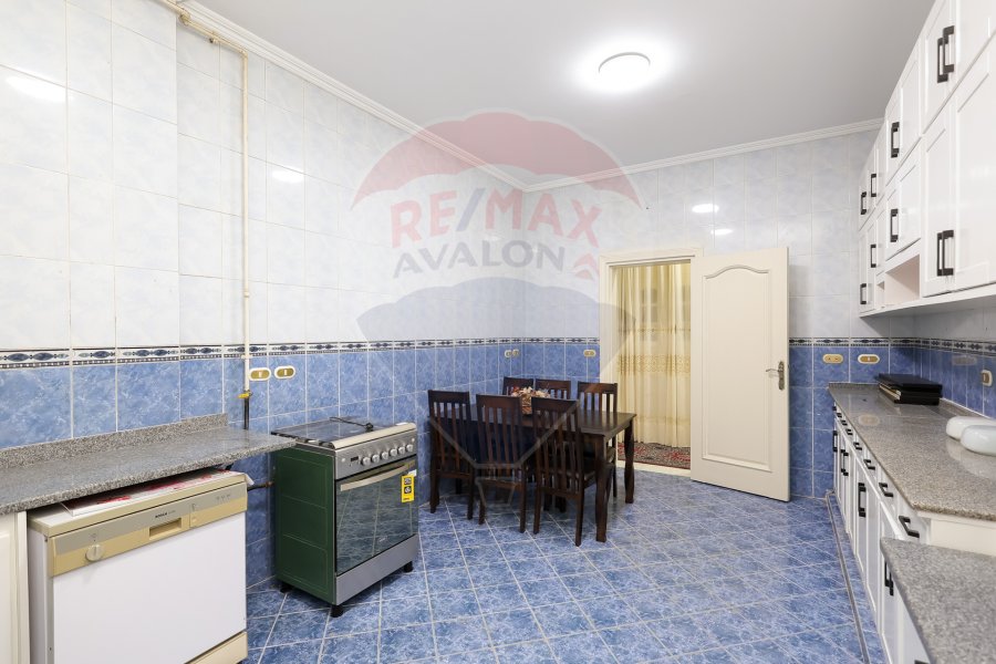 Furnished apartment for rent, 245 m, Laurent (Abdel Khaleq Tharwat Street)