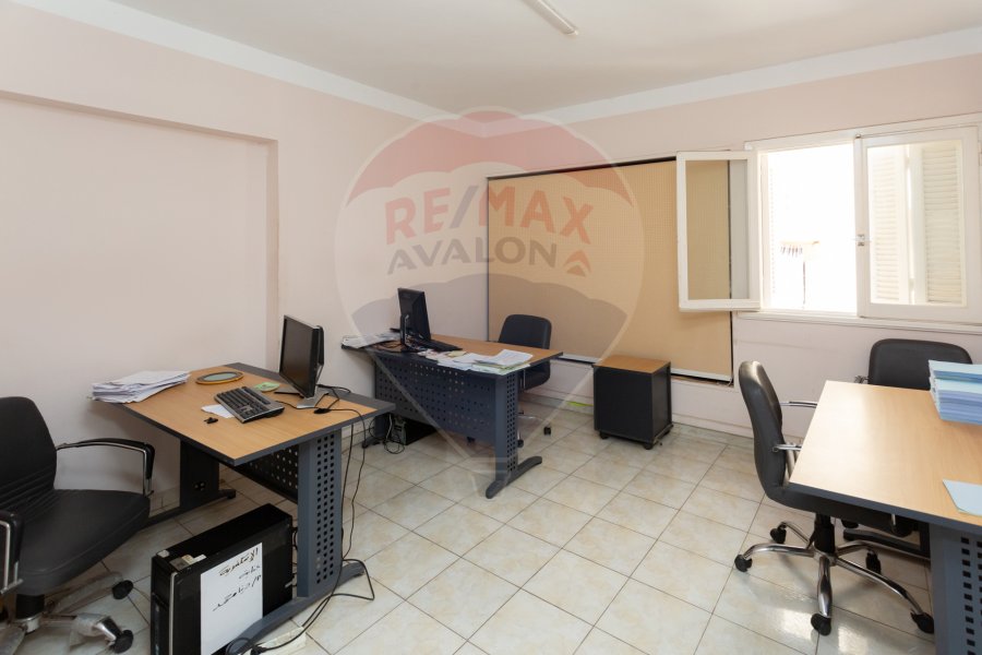 Apartment for sale 300 m Smouha (Al-Tayar Mahmoud Shokry St)