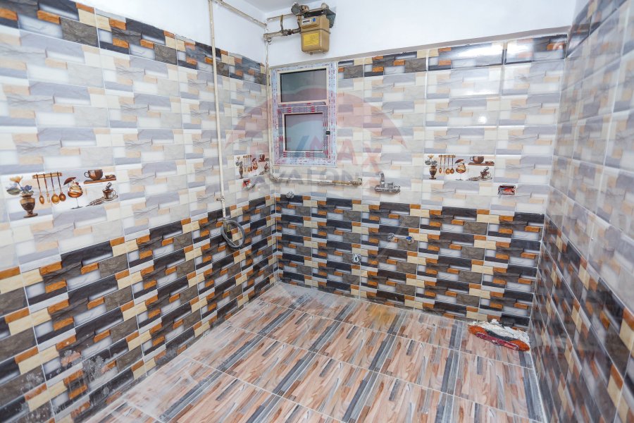 Apartment for sale 135 m Kafr Abdo ( Steps from Kiroseiz Mall Towers.)