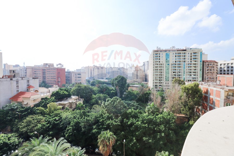 Apartment For Sale 270 m smouha (Villas area)