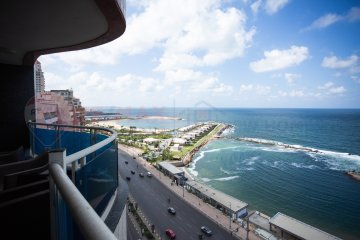 Apartment for sale 600 m San Stefano (directly on the sea - Copper Tower)
