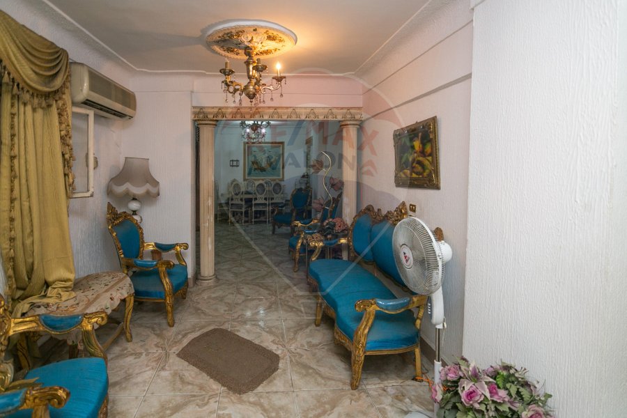Apartment for sale 225 m Camp Shizar (Bahri and Port Said sides) -