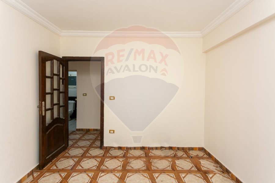 Apartment for sale, 160 m, Al Mandara (second building from the sea)