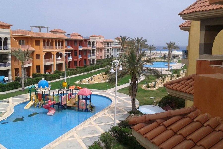 Chalet with roof for sale (Porto Matrouh) 48 m