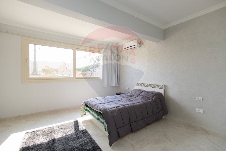 Villa stand alone for sale (Green Oasis) King Mariout - 600 m-