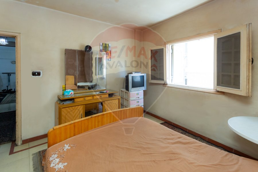 Apartment for sale 90 m Smouha (Steps from zahran market)