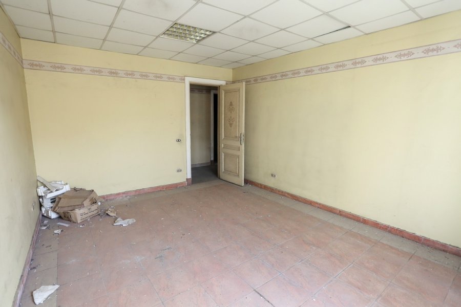 Administrative apartment for rent 550m Raml Station (Saad Zaghloul Square)