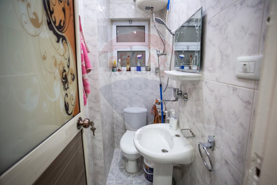 Apartment for sale 200 m Gleem (Near the Jewelry Palace)