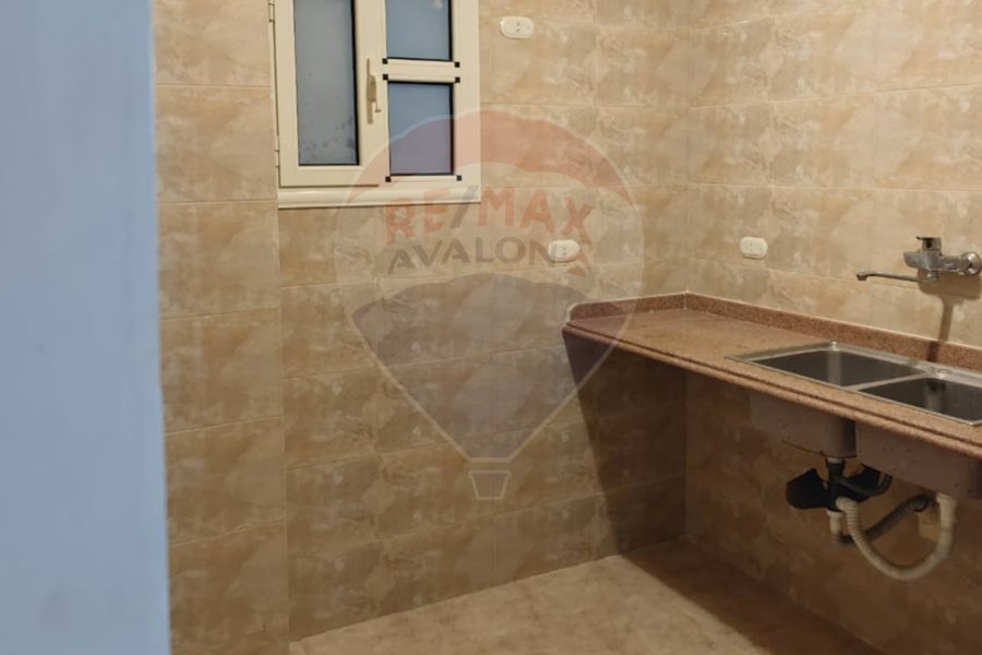 Apartment for sale 200 m Janaklis (Steps from Abo Qir st)