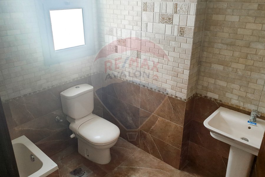 Apartment For Rent 195 m Roushdy (Abo Qer st.)