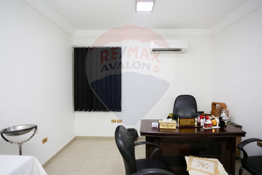 Administrative apartment for sale 55 m Roushdy (Directly on tram)
