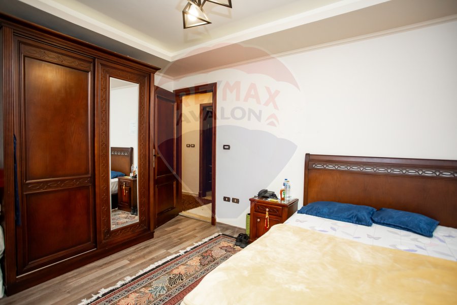 Apartment for sale 185 m Kafr Abdo (Ibrahim Sherif st. - brand building)