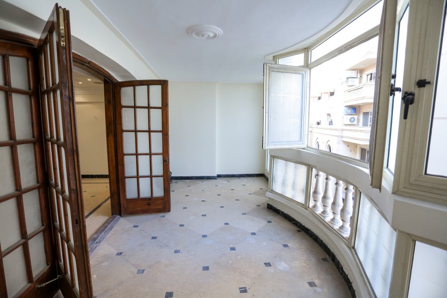 Apartment For Sale 300 m Smouha ( Alkhamsin St. )