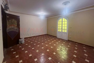 Apartment for sale 105 m Al-Ibrahimia (steps from Abu Qir St.)