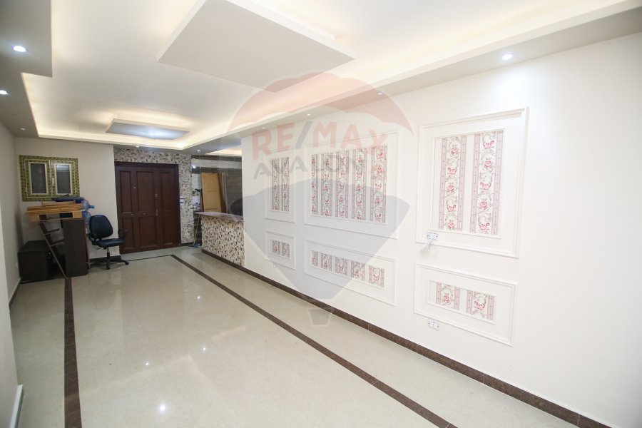 Apartment for sale 140 m Camp Caesar (El Geish Road - Brand Building)