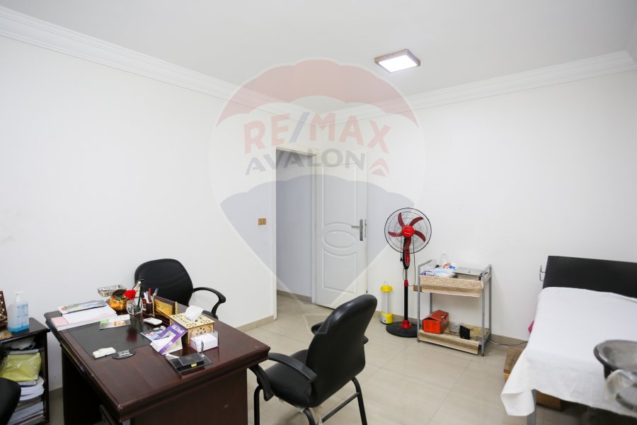 Administrative apartment for sale 55 m Roushdy (Directly on tram)