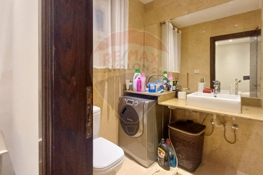 Duplex apartment for sale 300 m Louran (Ahmed Zulfikar St.)