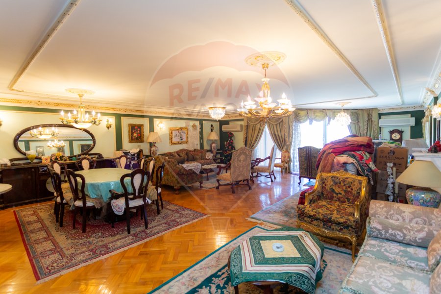 Apartment for sale 319 m Zezinia (Directly on the sea)