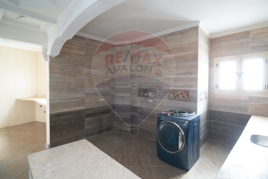 Duplex apartment for sale 550 m Louran