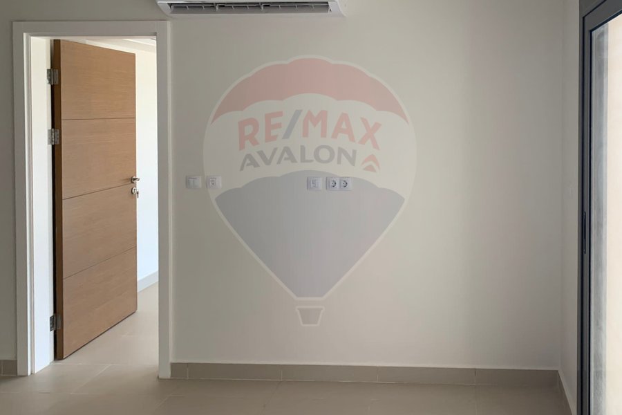 Studio for sale (Marassi - Marina 2) 78 m