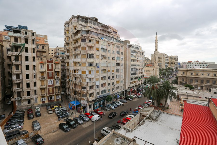 Administrative or residential apartment for rent 100 m Azarita (steps from the sea)