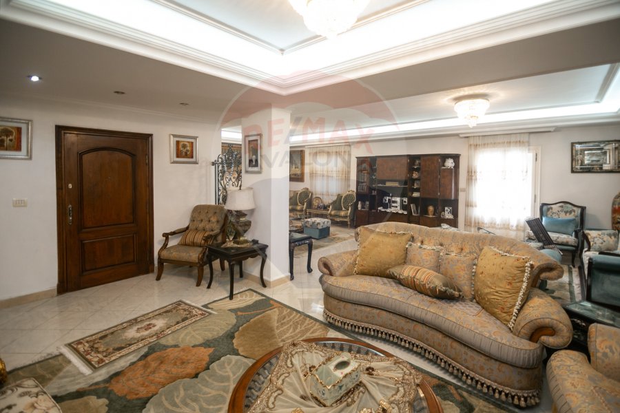 Duplex Apartment for sale 500 m Gleem (Steps from Tram & Abu Qir St)