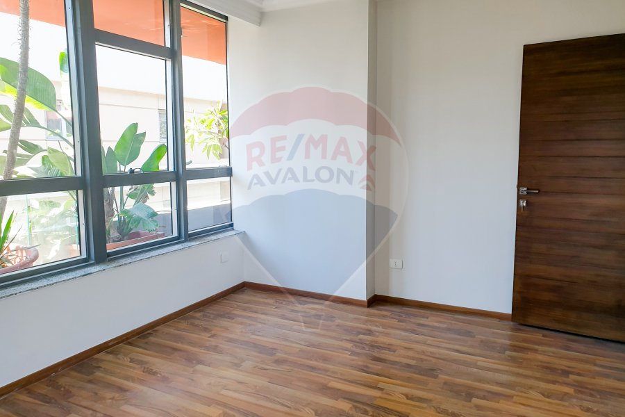 Apartment For Rent 195 m Roushdy (Abo Qer st.)