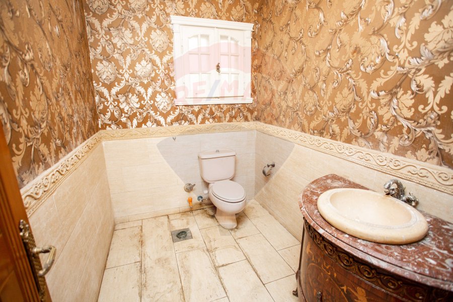 Apartment for sale 380 m Camp Shizar (Port Said Street)