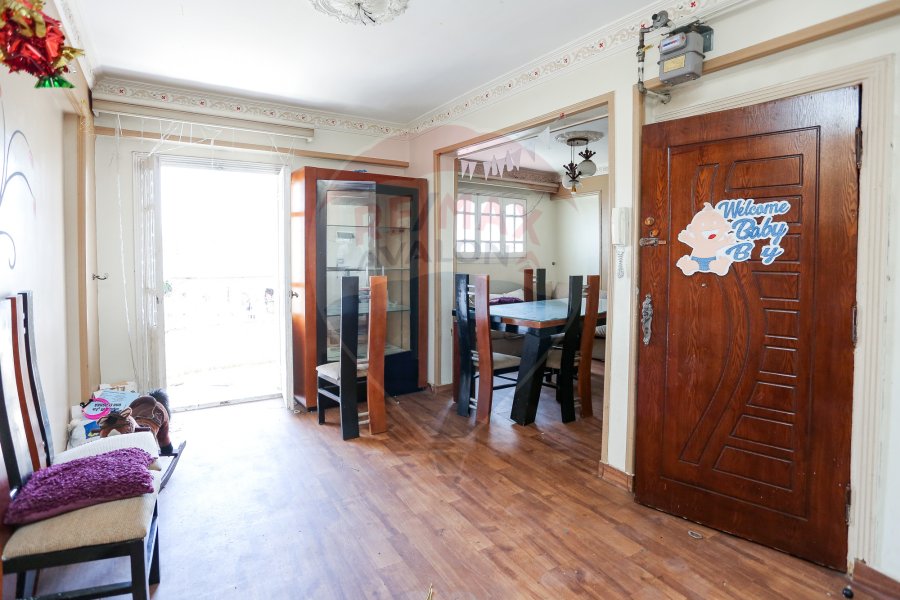 Apartment for sale 100 m Muharram Bey (Suez Canal - Steps from Social Service )