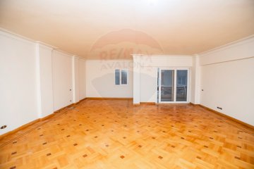 Apartment for sale 170 m in Kafr Abdo (Amir Al-Bahar St. - steps from Abu Qir main St.)