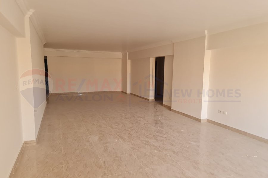 Apartment for sale 300 m Smouha (Grand View)