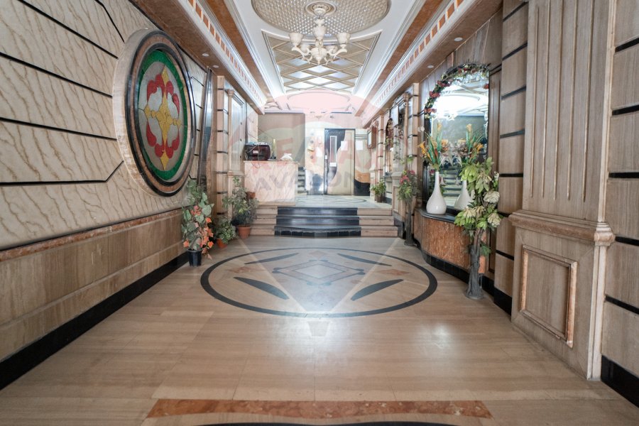 Apartment For Sale 170 m ElSaraya(Steps from the sea